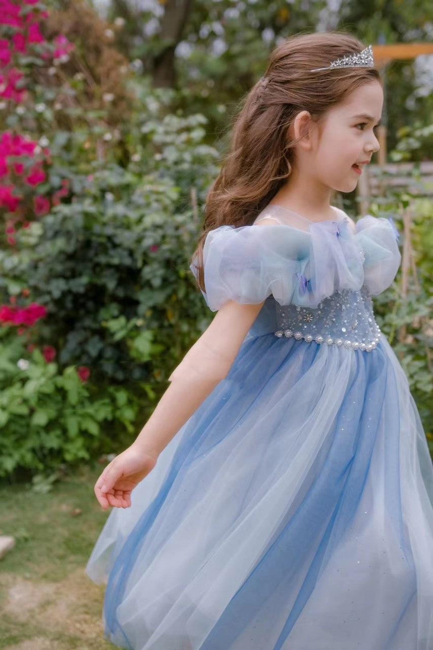 Vestido de niña nueva con personalidad de moda