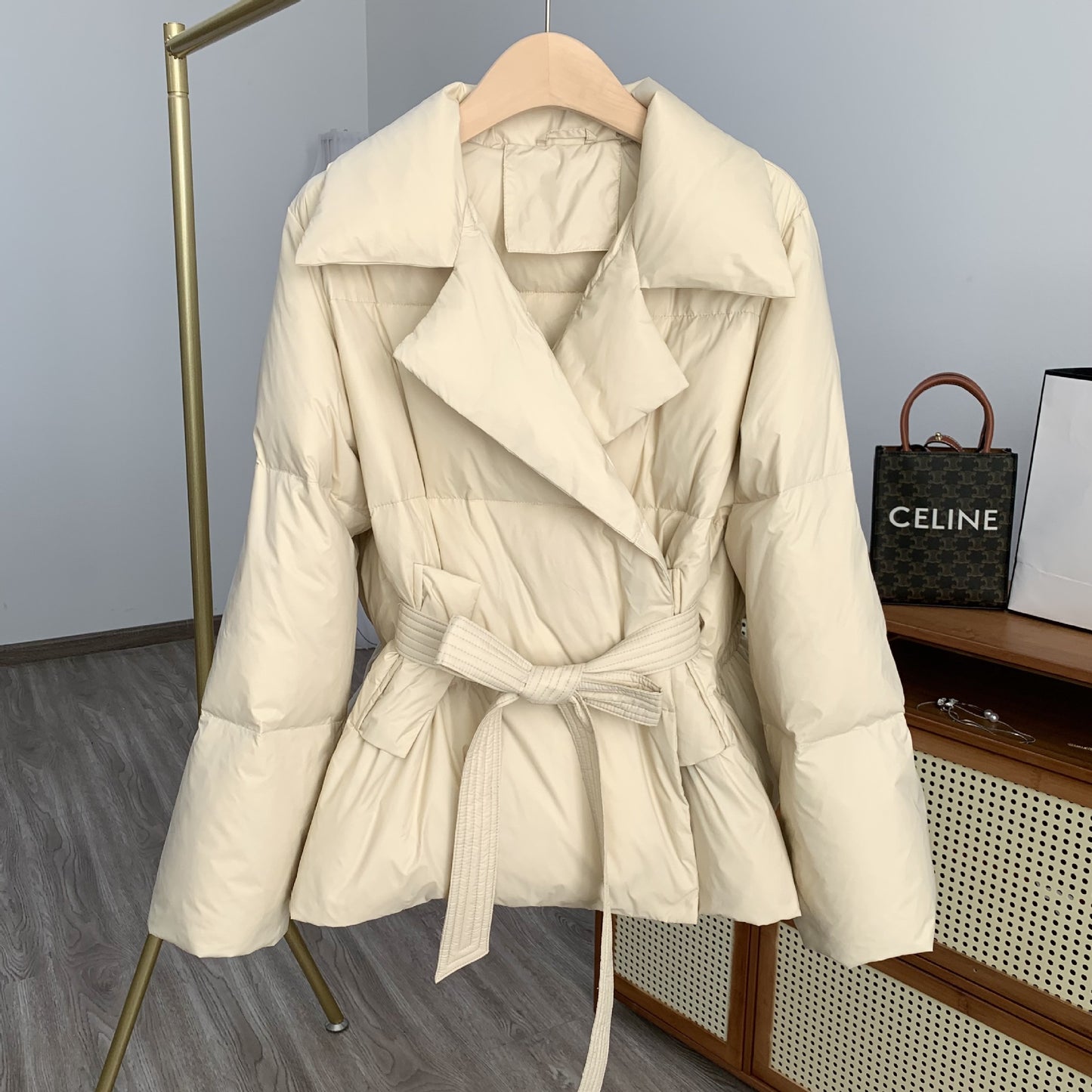 Suit Collar Short  Women's Tight Waist Slim White Duck Down Warm Jacket