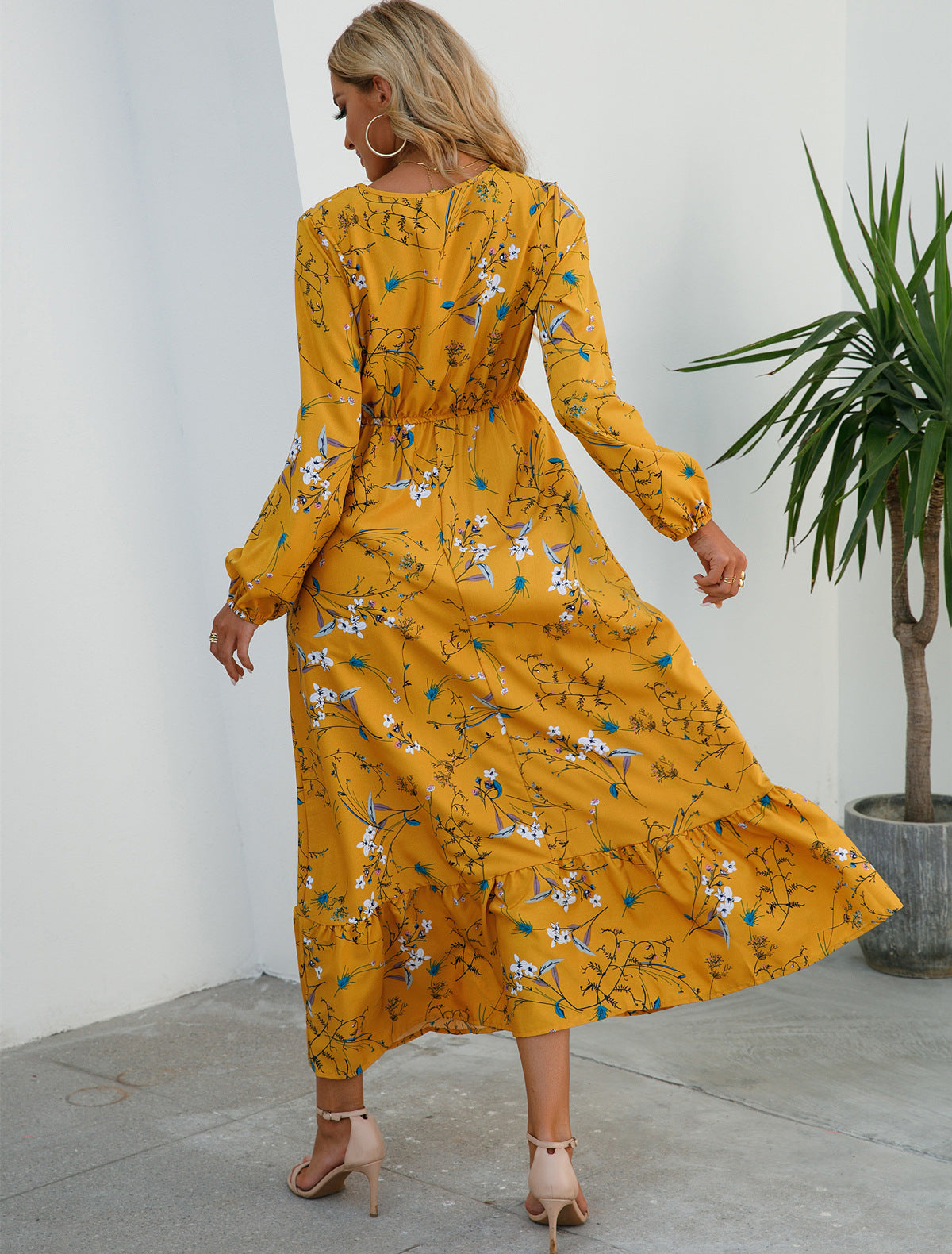 Robe florale à col rond gracieuse et à la mode pour femmes