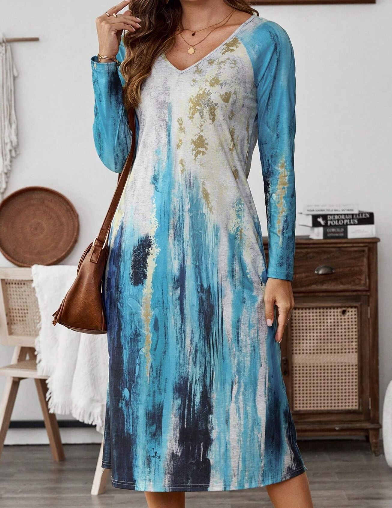 V-neck Printing Fashion Mid-length Dress Women