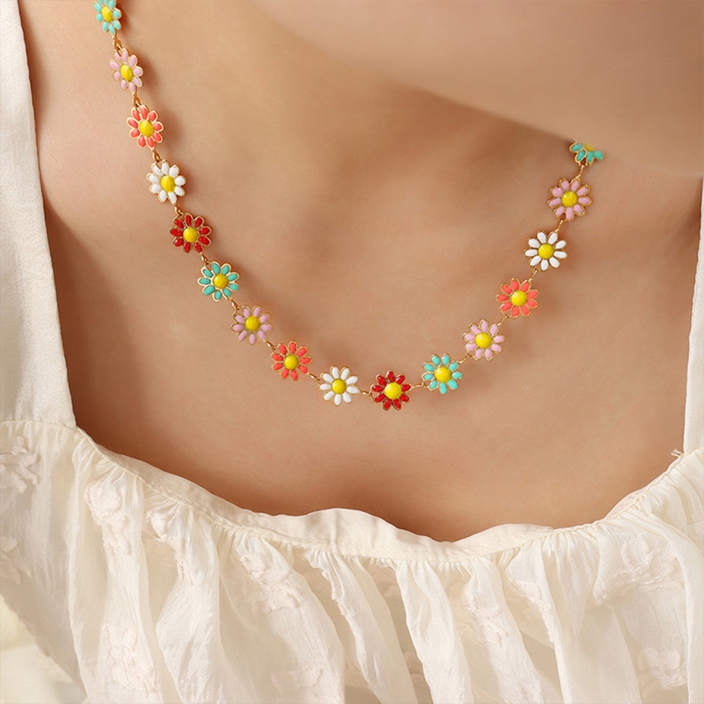 Collar de flores de goteo de aceite de acero de titanio