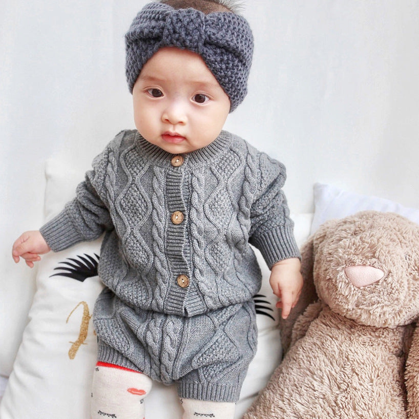 Boys And Girls Baby Twist Knit Sweater Cardigan And Shorts Suit Baby Two-piece Suit